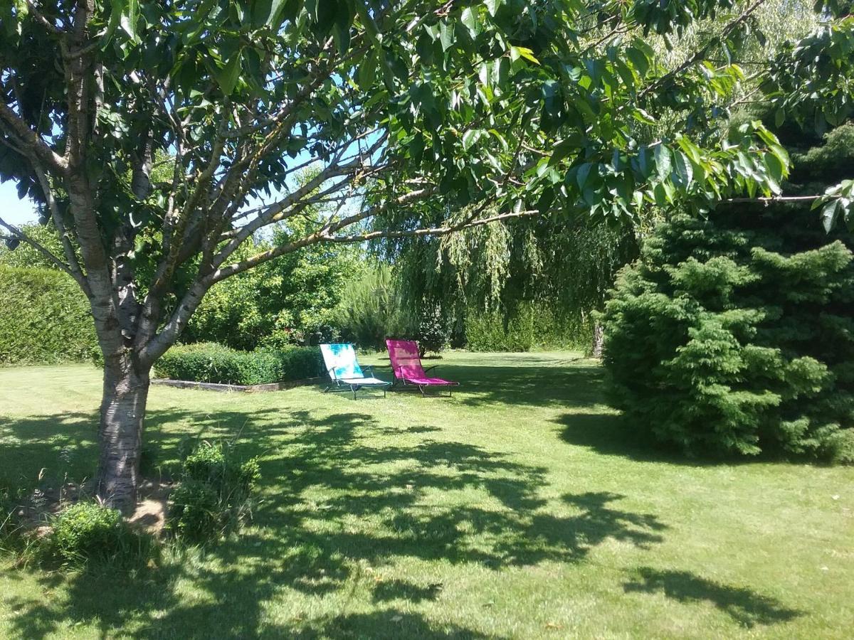 Mont Voyageur Bed & Breakfast Sains Exterior photo